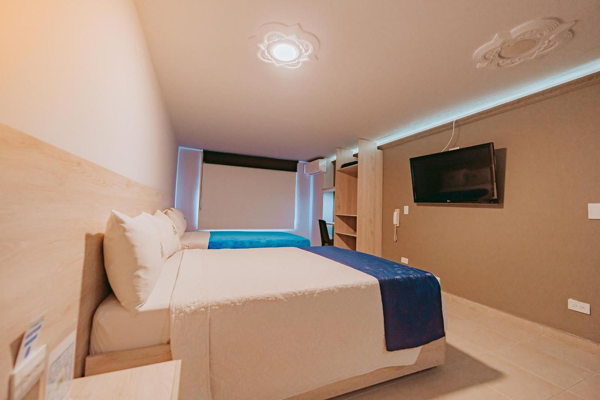 Hotel Verano 이바게 외부 사진