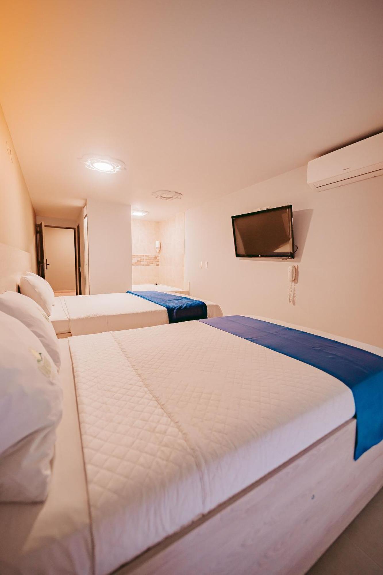 Hotel Verano 이바게 외부 사진