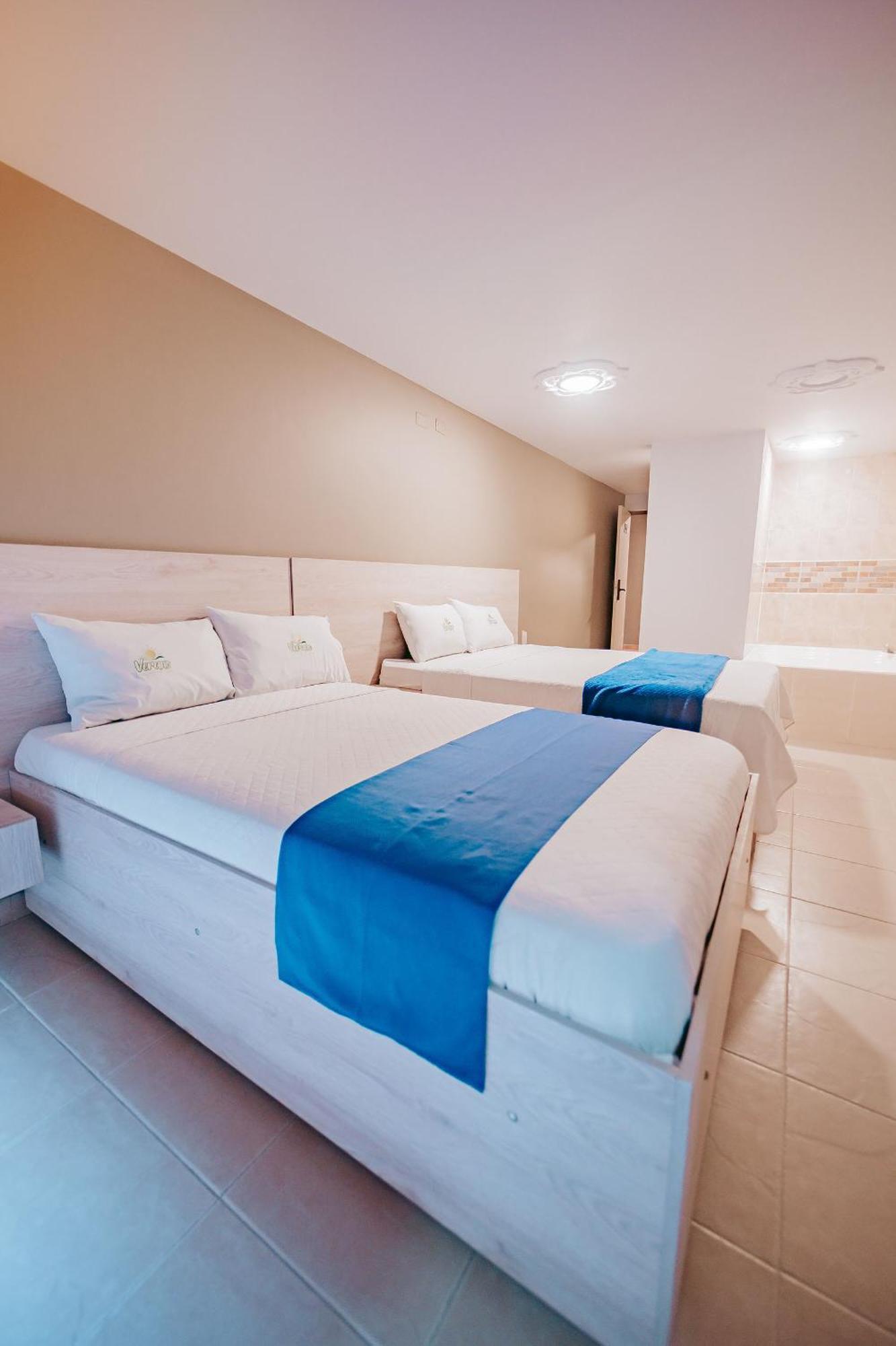 Hotel Verano 이바게 외부 사진
